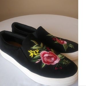 Big Buddha womens shoes size 8